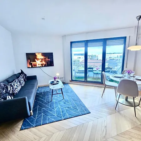 Urban Comfort 1br Flat W Terrace&parking Appartement